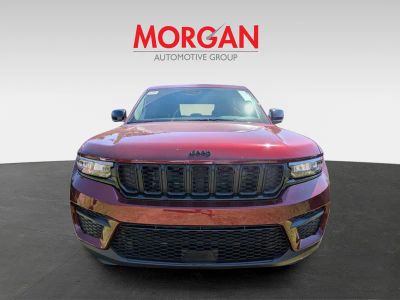 2025 Jeep Grand Cherokee — photo 7 view