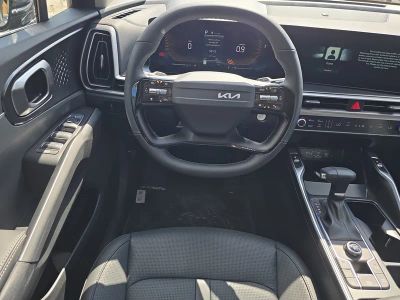 2026 Kia Sorento — photo 13 view
