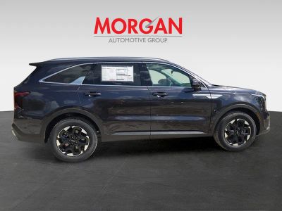 2026 Kia Sorento — photo 9 view