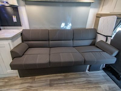 2026 Gulf Stream BTouring Cruiser - Photo 12
