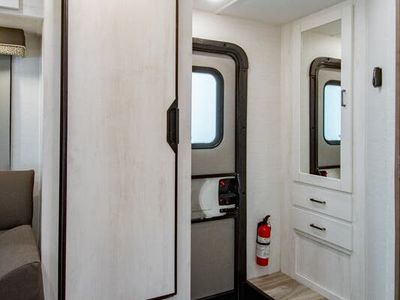 2026 Gulf Stream BTouring Cruiser - Photo 9