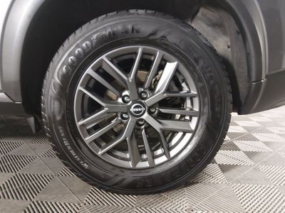 2023 Nissan Rogue — photo 10 view