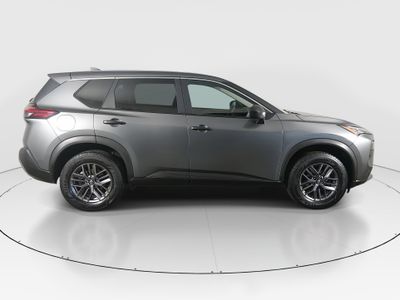 2023 Nissan Rogue — photo 8 view