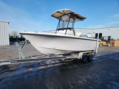 2008 Pro-Line 2000 CENTER CONSOLE - Photo 1