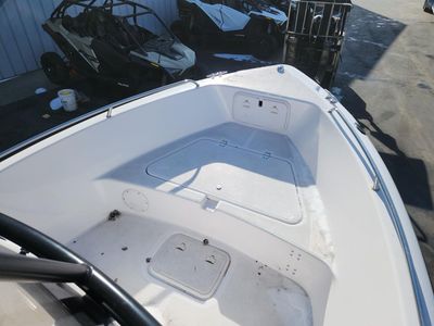 2008 Pro-Line 2000 CENTER CONSOLE - Photo 9
