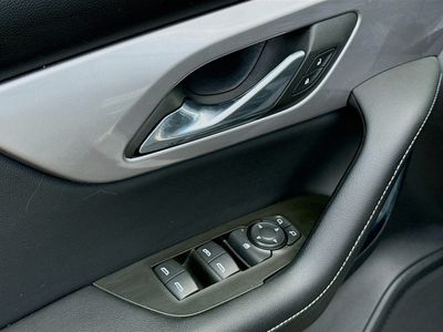 2025 Chevrolet Blazer - Photo 22