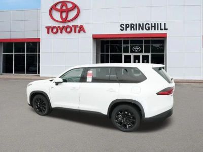 2026 Toyota Grand Highlander - Photo 4