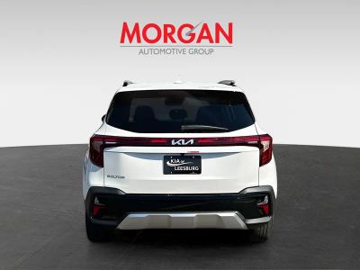 2026 Kia Seltos — engine compartment view
