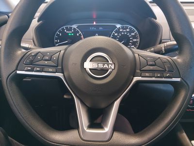 2024 Nissan Altima - Photo 12
