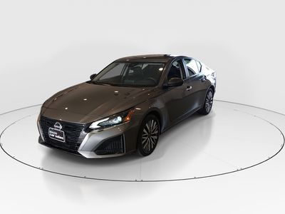 2024 Nissan Altima - Photo 3