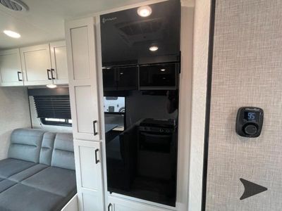 2025 Jayco Jay Flight SLX - Photo 26