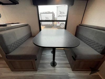 2025 Jayco Jay Flight SLX - Photo 15
