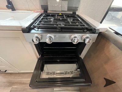 2025 Jayco Jay Flight SLX - Photo 23