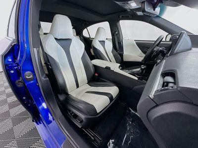 2023 Lexus ES - Photo 28