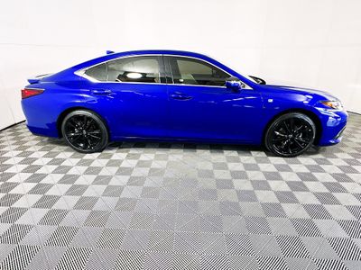 2023 Lexus ES - Photo 2