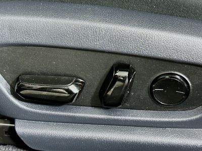 2023 Lexus ES - Photo 13