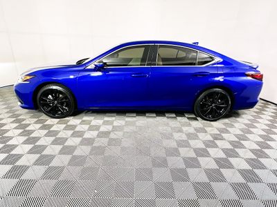 2023 Lexus ES - Photo 6