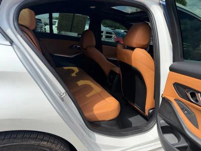 2025 BMW 3 Series — photo 31 view