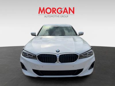 2025 BMW 3 Series — photo 8 view