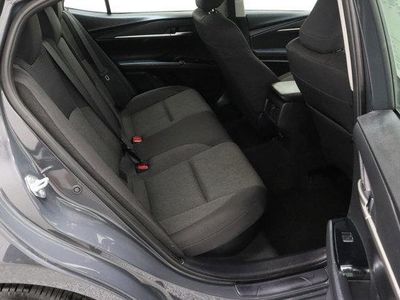2025 Toyota Camry FWD - Photo 32