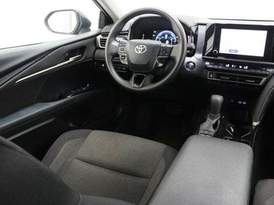 2025 Toyota Camry FWD - Photo 29