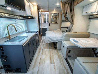 2026 Thor Motor Coach Quantum Sprinter - Photo 7