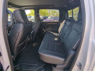 2026 Ram 1500 — photo 15 view