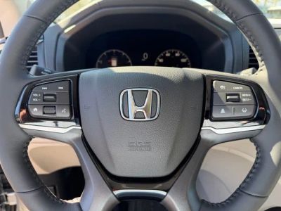 2026 Honda Odyssey — photo 18 view