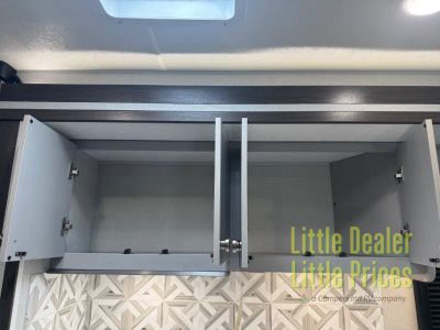 2026 Coachmen RV Entourage — photo 18 view