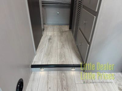 2026 Coachmen RV Entourage — photo 30 view