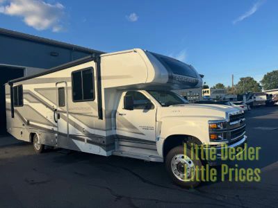 2026 Coachmen RV Entourage in CAPTIVA — front three-quarter view