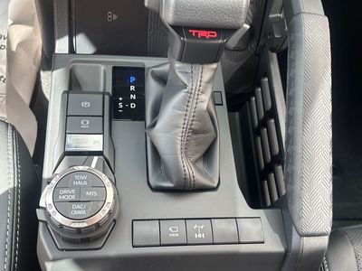 2026 Toyota 4Runner - Photo 14
