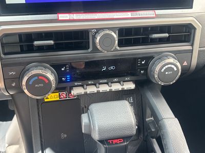 2026 Toyota 4Runner - Photo 13