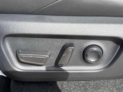 2026 Toyota 4Runner - Photo 8