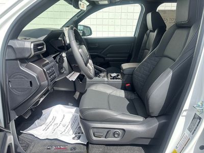 2026 Toyota 4Runner - Photo 10