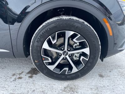2025 Kia Sportage — photo 16 view