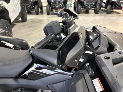 2025 CFMOTO CFORCE 600 - Photo 15