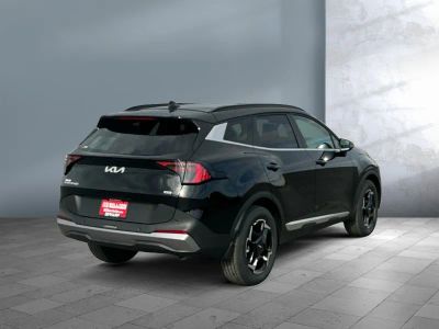 2026 Kia Sportage — engine compartment view