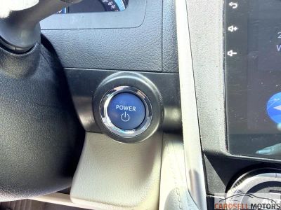 2014 Toyota Camry Hybrid — photo 25 view