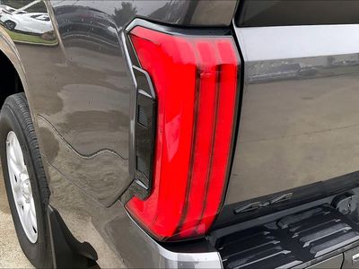 2025 Toyota Tundra - Photo 12