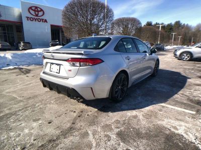 2025 Toyota Corolla SE - Photo 4