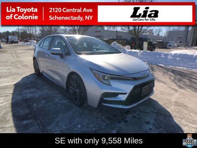 2025 Toyota Corolla SE - Photo 2