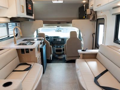 2026 Thor Motor Coach CHATEAU - Photo 3