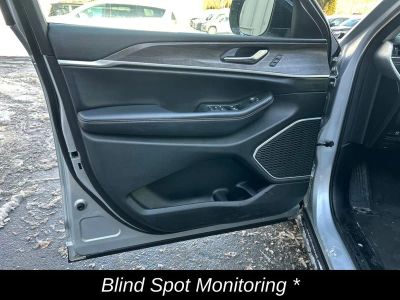 2021 Jeep Grand Cherokee L Limited - Photo 14
