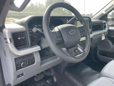 2026 Ford F-350SD — photo 14 view