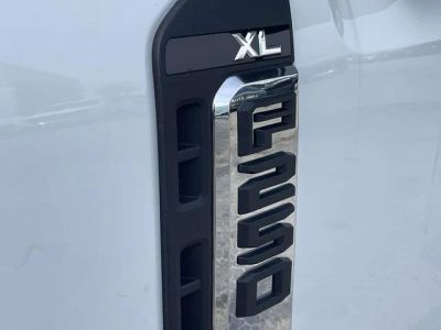 2026 Ford F-350SD — photo 22 view