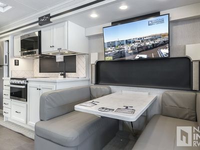 2026 Tiffin Motorhomes Allegro Open Road - Photo 12