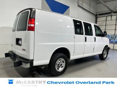 2024 GMC Savana Cargo 2500 - Photo 5