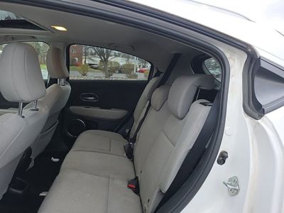 2021 Honda HR-V EX - Photo 25