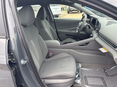 2026 Hyundai Elantra - Photo 18